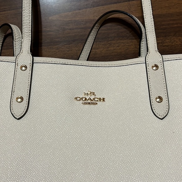 Coach Reversible City Shoulder Tote
Black/White - Picture 14 of 14